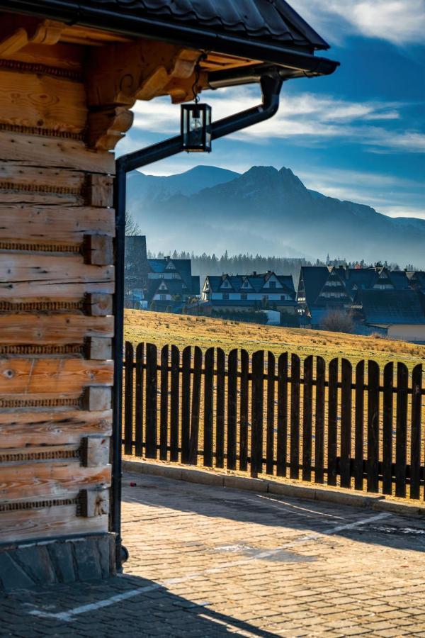 W Ubocy Z Widokiem Na Giewont 